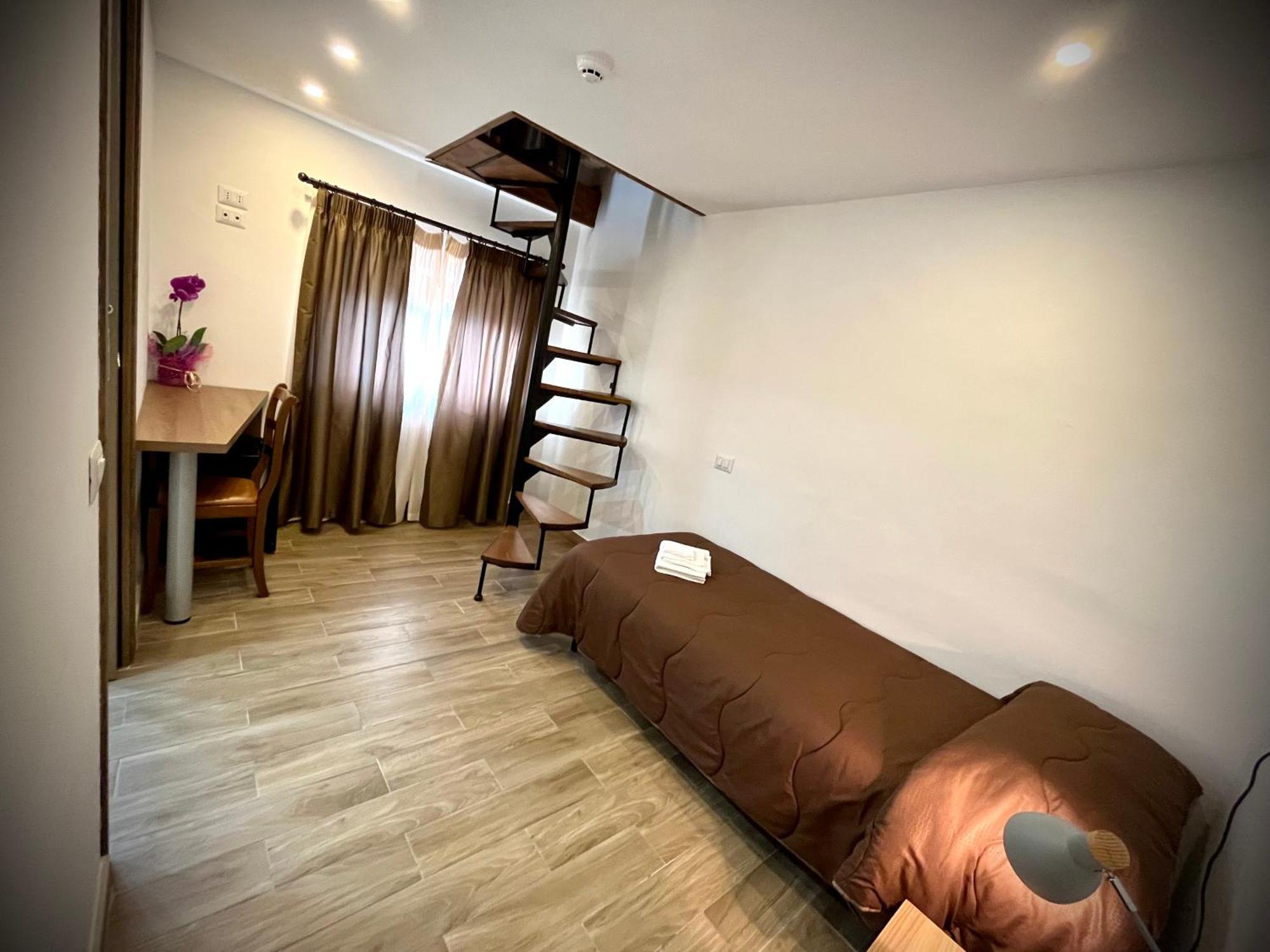 Hotel Pinguino เปสกัสเซโรลี ภายนอก รูปภาพ