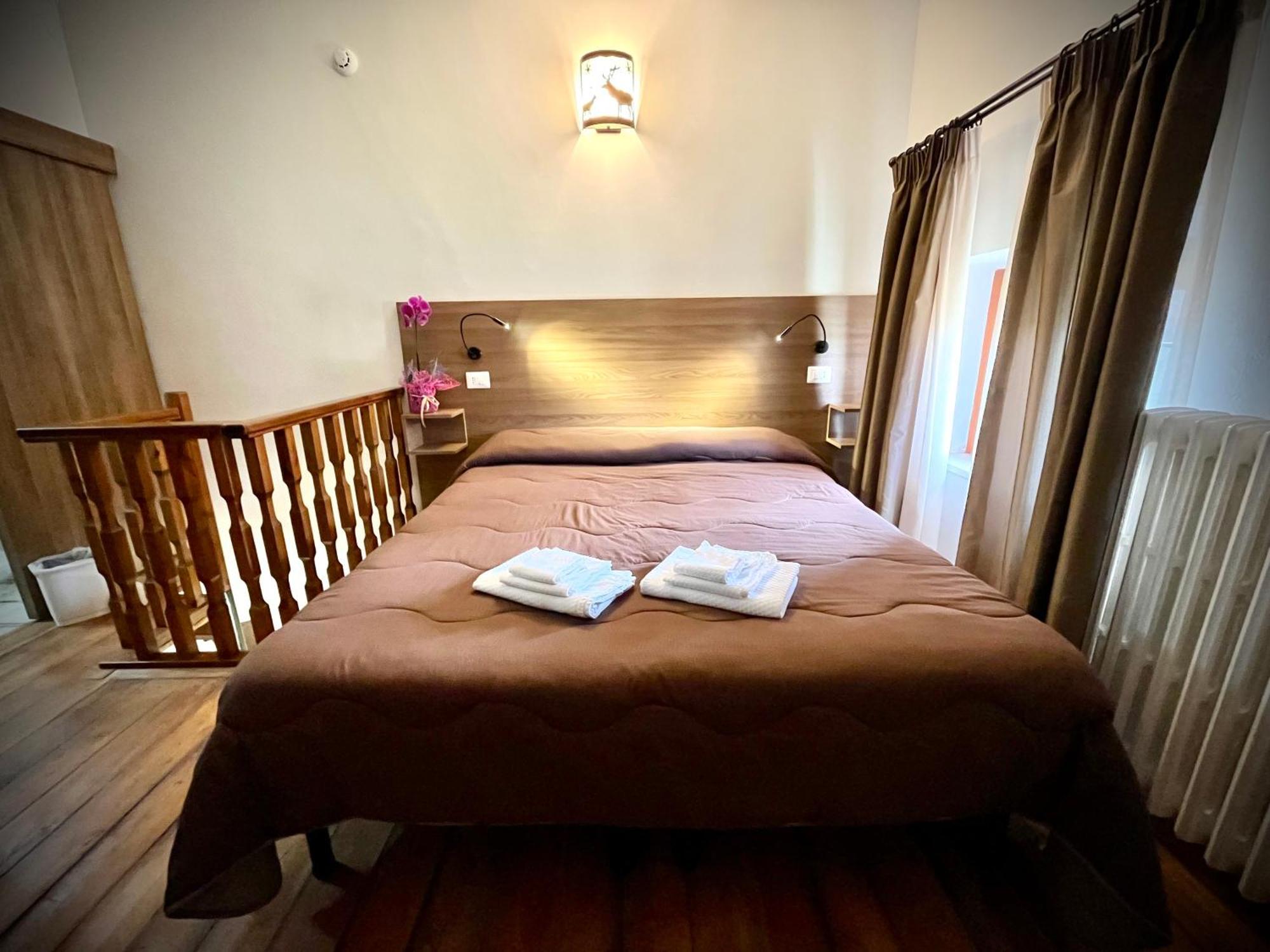 Hotel Pinguino เปสกัสเซโรลี ห้อง รูปภาพ